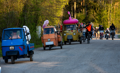 Kurbulē uz upi. Foto: Aija Valtmane14
