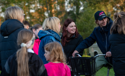 Kurbulē uz upi. Foto: Aija Valtmane30