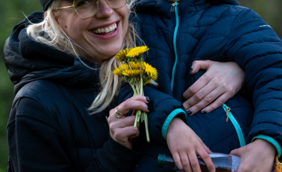 Kurbulē uz upi. Foto: Aija Valtmane57