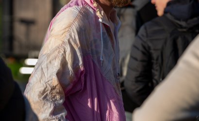 Kurbulē uz upi. Foto: Aija Valtmane67