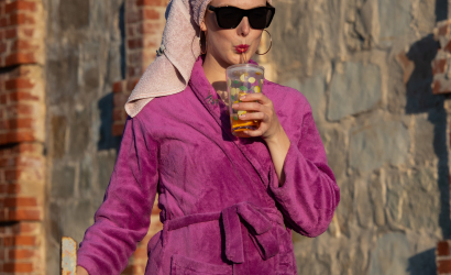 Kurbulē uz upi. Foto: Aija Valtmane72