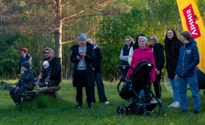 Kurbulē uz upi. Foto: Aija Valtmane165