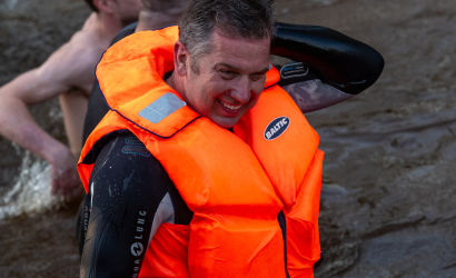 Kurbulē uz upi. Foto: Aija Valtmane187