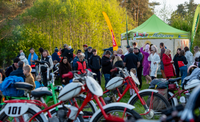 Kurbulē uz upi. Foto: Aija Valtmane216