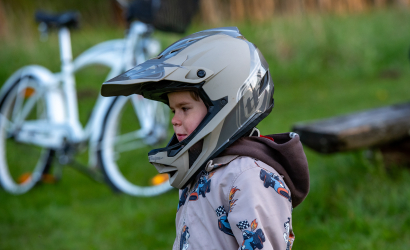 Kurbulē uz upi. Foto: Aija Valtmane266