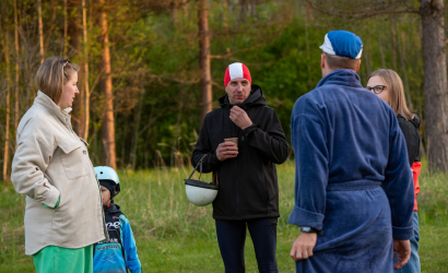 Kurbulē uz upi. Foto: Aija Valtmane273