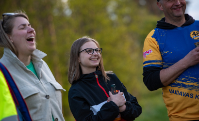 Kurbulē uz upi. Foto: Aija Valtmane278