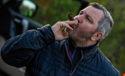 Kurbulē uz upi. Foto: Aija Valtmane285