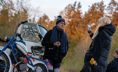 Kurbulē uz upi. Foto: Aija Valtmane289