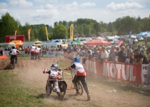 Zelta mopēds 201641