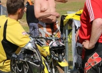 Zelta mopēds 201644