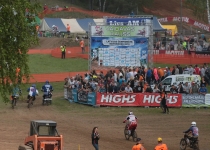 Zelta mopēds 201671