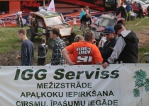 Zelta mopēds 201699